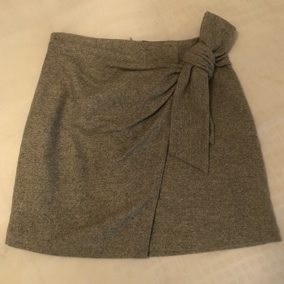 Wilfred wool wrap skirt - Picture 3 of 5